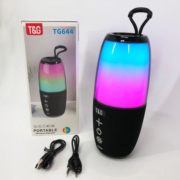 Портативна колонка TG644 5W з RGB підсвічуванням та ремінцем, блютуз колонка з акумулятором. Колір: чорний 460708 фото