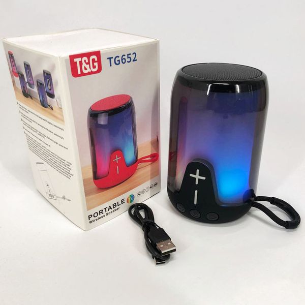 Портативна колонка TG652 5W з RGB підсвічуванням та ремінцем, акумуляторна колонка для музики. Колір: чорний 460689 фото